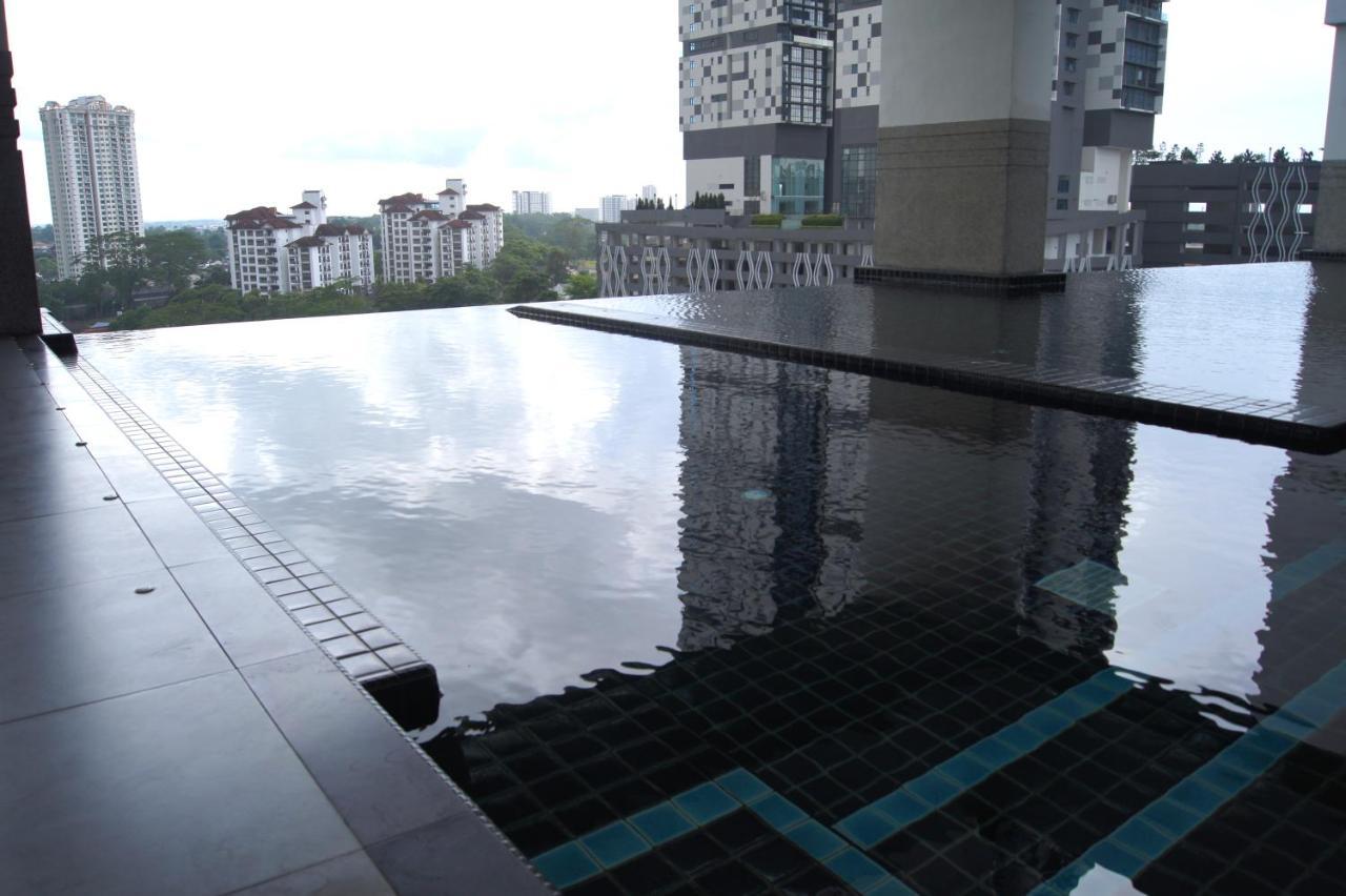 Twin Galaxy Suites By Iconic Bliss Johor Bahru Eksteriør bilde