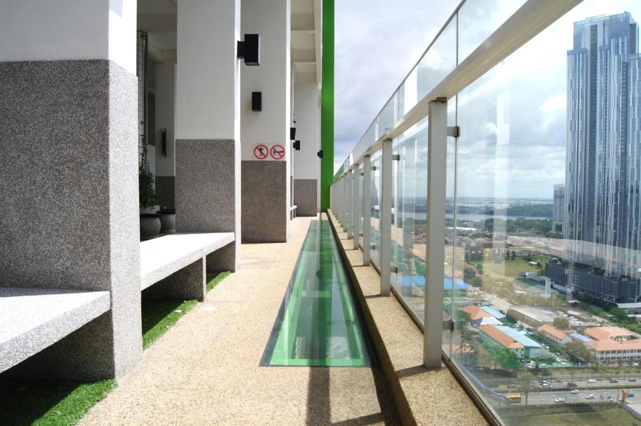 Twin Galaxy Suites By Iconic Bliss Johor Bahru Eksteriør bilde