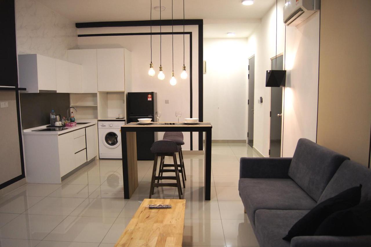 Twin Galaxy Suites By Iconic Bliss Johor Bahru Eksteriør bilde